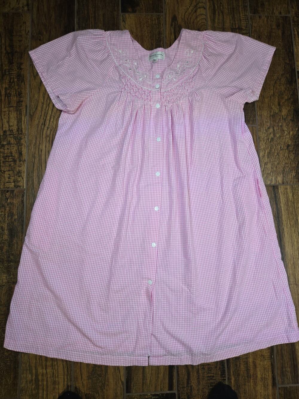 Miss Elaine Pink Gingham Seersucker Smocked Nightgown House Dress 2X Pockets